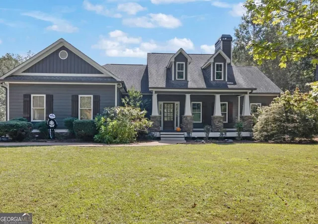 Single family home for sale at 1220 Lester Rd, Douglasville, GA 30134 | MLS# 10853457