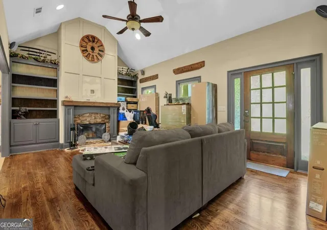 Photo 4 of Single family home for sale at 1220 Lester Rd, Douglasville, GA 30134 | MLS# 10853457 | Listing updated on 2026-10-09