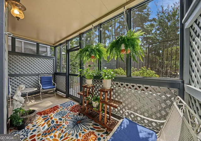 Photo 3 of Condo for sale at 1157 Weatherstone Dr NE, Atlanta, GA 30324 | MLS# 10839571 | Listing updated on 2026-09-09
