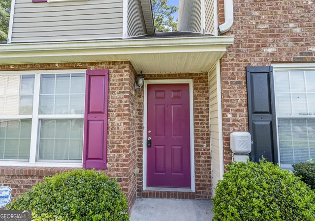 Photo 2 of Townhouse for sale at 8190 Oakley Cir #2, Union City, GA 30291 | MLS# 10840464 | Listing updated on 2026-09-04