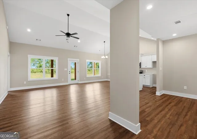 Photo 4 of Single family home for sale at 140 Overland Way, Gray, GA 31032 | MLS# 10825349 | Listing updated on 2026-09-23