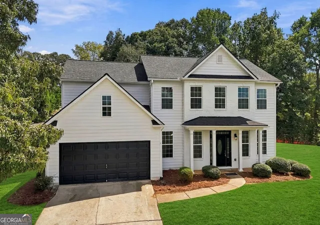 Photo 3 of Single family home for sale at 107 Hollytrace Ln, Ball Ground, GA 30107 | MLS# 10844835 | Listing updated on 2026-09-14