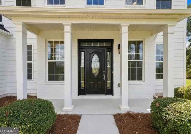 Photo 4 of Single family home for sale at 107 Hollytrace Ln, Ball Ground, GA 30107 | MLS# 10844835 | Listing updated on 2026-09-14
