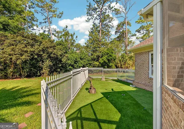 Photo 4 of Single family home for sale at 12 Birdie Dr, Jesup, GA 31546 | MLS# 10837689 | Listing updated on 2026-09-15