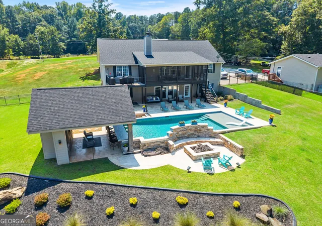 Photo 1 of Single family home for sale at 110 Crooked Creek Bay Rd, Eatonton, GA 31024 | MLS# 10835187 | Listing updated on 2026-09-18