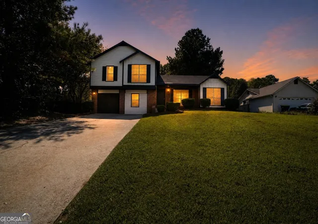 Photo 1 of Single family home for sale at 2640 Rolling Hills Way, Conyers, GA 30094 | MLS# 10849073 | Listing updated on 2026-10-30