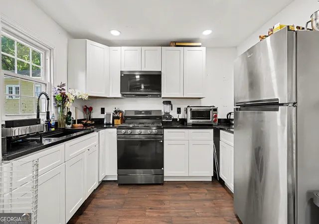 Photo 3 of Single family home for sale at 1251 Monroe Dr Ne, Atlanta, GA 30306 | MLS# 10848398 | Listing updated on 2026-10-03