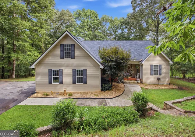 Photo 1 of Single family home for sale at 192 Sweetbriar Dr, Demorest, GA 30535 | MLS# 10836283 | Listing updated on 2026-09-16