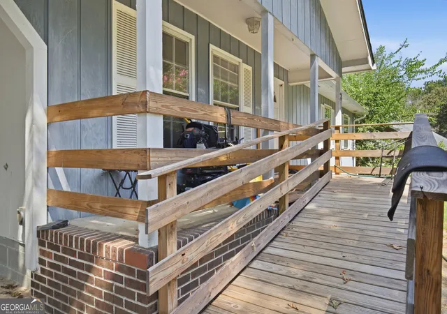 Photo 3 of Single family home for sale at 31 Rainwood Cir Se, Silver Creek, GA 30173 | MLS# 10831759 | Listing updated on 2026-10-04