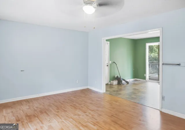 Photo 4 of Single family home for sale at 31 Rainwood Cir Se, Silver Creek, GA 30173 | MLS# 10831759 | Listing updated on 2026-10-09