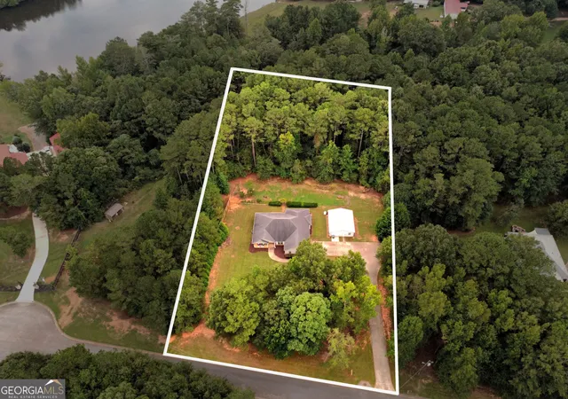 Photo 3 of Single family home for sale at 131 Ml Pond Ct, Milner, GA 30257 | MLS# 10849944 | Listing updated on 2026-10-04