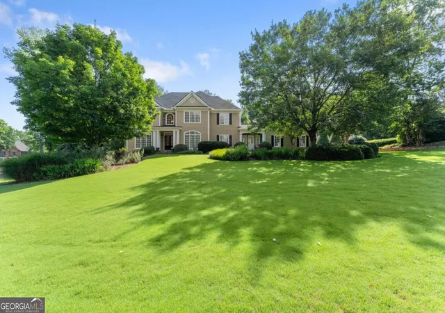 Photo 1 of Single family home for sale at 5050 Fenwick Dr, Cumming, GA 30040 | MLS# 10794574 | Listing updated on 2026-10-05