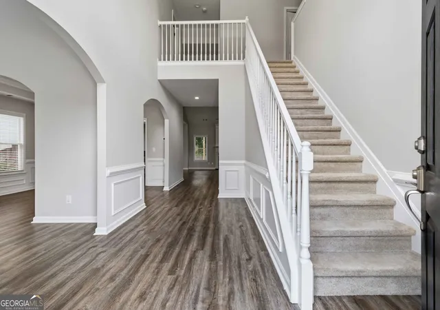 Photo 3 of Single family home for sale at 3327 Hidden Trl Rd SE, Smyrna, GA 30082 | MLS# 10840841 | Listing updated on 2026-09-19