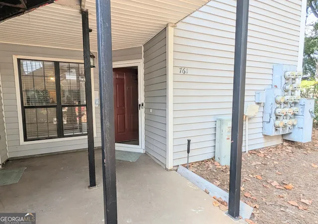 Listing Photo 1 - Condo for sale in building located at 761 Windchase Ln, Stone Mountain, GA 30083