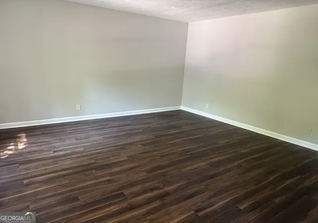 Photo 2 of Townhouse for sale at 203 Westland Cir Sw, Marietta, GA 30064 | MLS# 10845301 | Listing updated on 2026-10-07