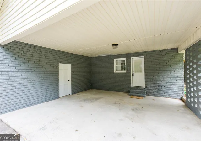 Photo 3 of Sale Pending at 196 Short St, Gray, GA 31032 | MLS# 10840859 | Listing updated on 2026-09-18