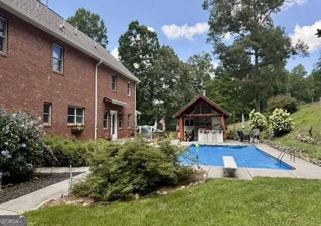 Photo 2 of Single family home for sale at 131 Anns Wy, Blairsville, GA 30512 | MLS# 10832575 | Listing updated on 2026-09-11