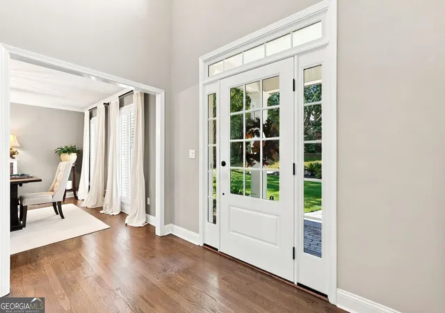 Photo 3 of Sale Pending at 4201 Springwood Cir, Marietta, GA 30062 | MLS# 10838029 | Listing updated on 2026-09-11