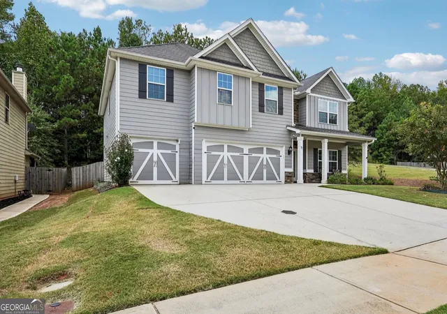 Photo 2 of Single family home for sale at 17 Marvin Gdns, Sharpsburg, GA 30277 | MLS# 10848078 | Listing updated on 2026-09-19