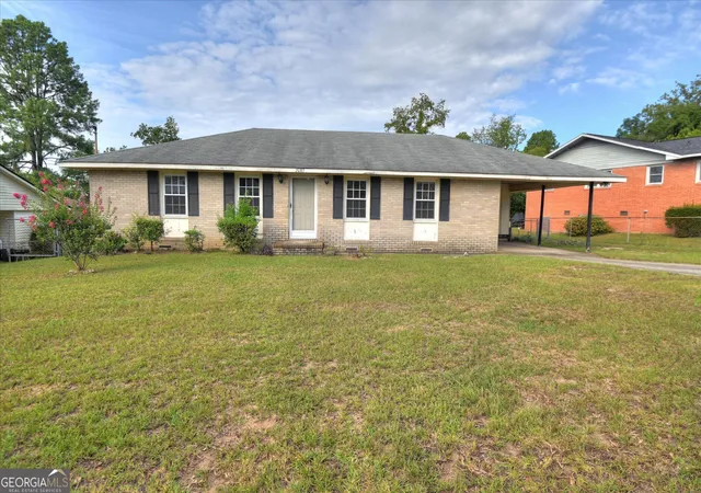 Photo 1 of Single family home for sale at 2083 Hillsinger Rd, Augusta, GA 30904 | MLS# 10848230 | Listing updated on 2026-09-17