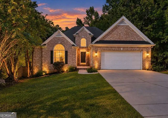 Photo 1 of Single family home for sale at 10017 Harmon Springs Dr, Villa Rica, GA 30180 | MLS# 10849140 | Listing updated on 2026-10-29