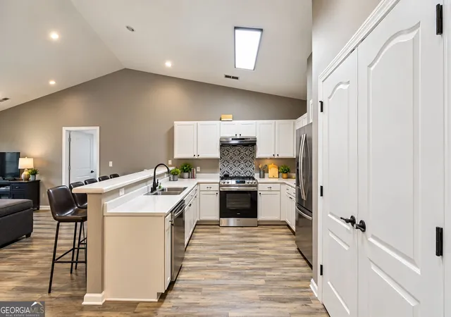 Photo 2 of Condo for sale at 7712 Autry Cir #723, Douglasville, GA 30134 | MLS# 10849397 | Listing updated on 2026-10-05