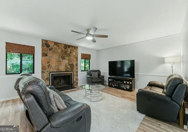 Photo 4 of Condo for sale at 2893 Torreya Way SE, Marietta, GA 30067 | MLS# 10844036 | Listing updated on 2026-09-11