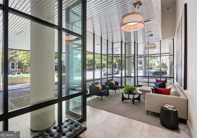 Listing Photo 2 - Condo for sale in building located at 1130 Piedmont Ave Ne, Atlanta, GA 30309 - Unit #505