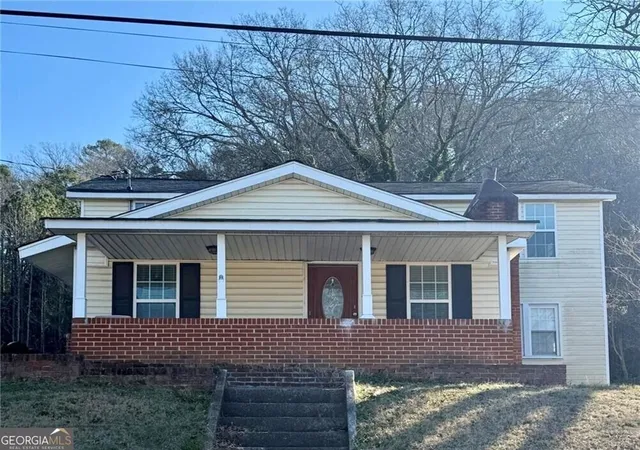 Photo 1 of Single family home for sale at 709 College St, Calhoun, GA 30701 | MLS# 10840240 | Listing updated on 2026-09-18