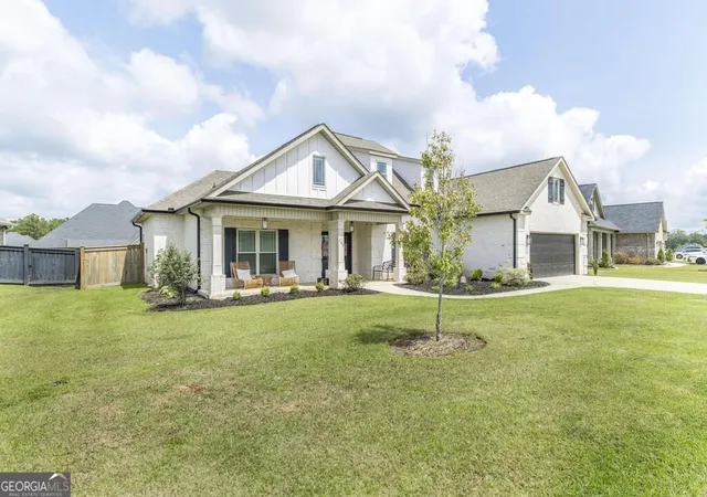 Photo 3 of Single family home for sale at 305 Foxberry Nook, Kathleen, GA 31047 | MLS# 10841486 | Listing updated on 2026-09-17