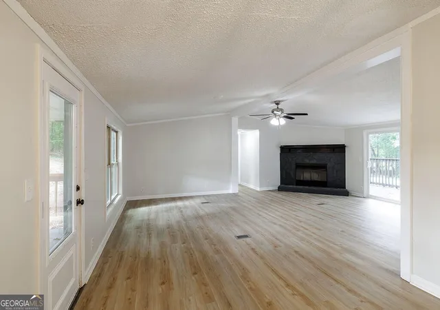 Photo 2 of Manufactured home for sale at 194 Adams Rd, Jefferson, GA 30549 | MLS# 10845642 | Listing updated on 2026-09-28