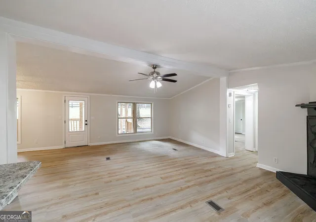 Photo 4 of Sale Pending at 194 Adams Rd, Jefferson, GA 30549 | MLS# 10845642 | Listing updated on 2026-10-15