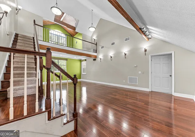 Photo 4 of Single family home for sale at 700 E Bay Ave, Kingsland, GA 31548 | MLS# 10853465 | Listing updated on 2026-10-05