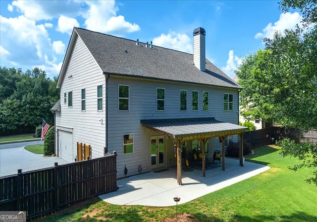 Photo 2 of Single family home for sale at 1517 Grove Brk Ln, Watkinsville, GA 30677 | MLS# 10805149 | Listing updated on 2026-10-26