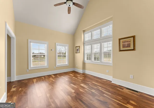 Photo 4 of Single family home for sale at 725 County Farm Rd, Jefferson, GA 30549 | MLS# 10702991 | Listing updated on 2026-09-16