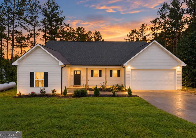 Photo 1 of Single family home for sale at 126 Twisted Pines Xing, Dahlonega, GA 30533 | MLS# 10853235 | Listing updated on 2026-10-09