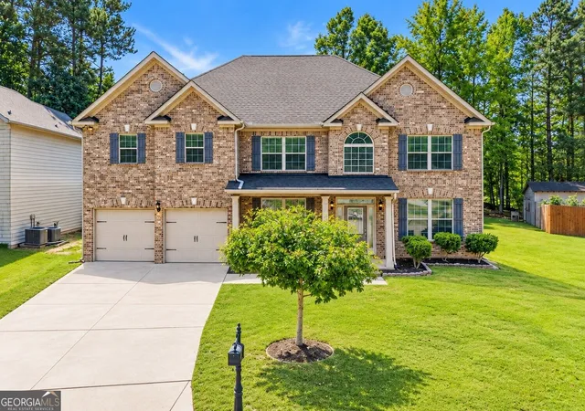 Photo 2 of Single family home for sale at 3594 Hideaway Ln, Loganville, GA 30052 | MLS# 10790841 | Listing updated on 2026-09-19