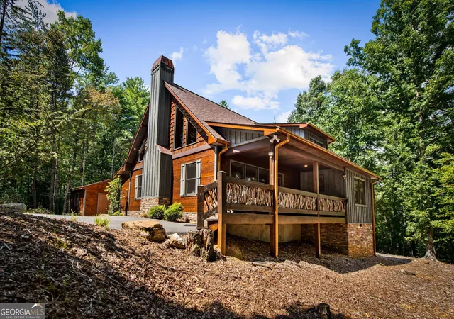 Photo 2 of Single family home for sale at 60 Oasis Dr, Blue Ridge, GA 30513 | MLS# 10839890 | Listing updated on 2026-10-08