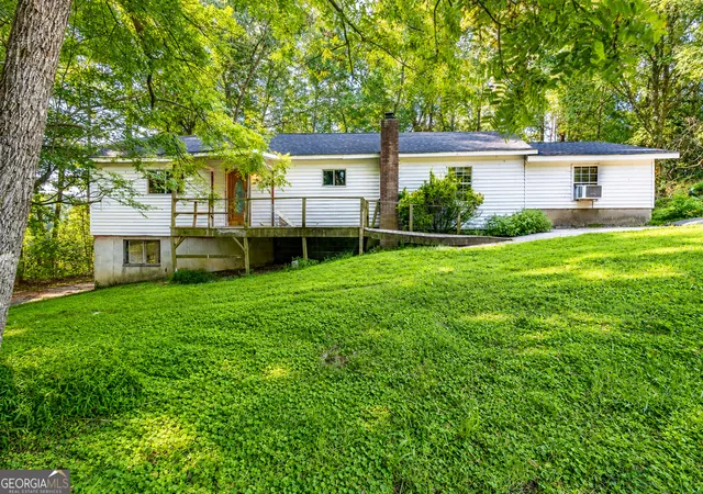 Photo 1 of Sale Pending at 523 Cannon Rd, Lafayette, GA 30728 | MLS# 10839838 | Listing updated on 2026-10-08
