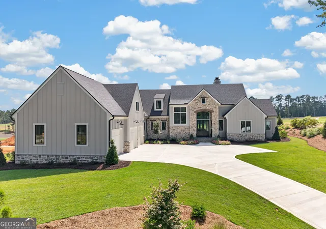 Photo 3 of Mansion for sale at 1110 Pond Crst Ln, Greensboro, GA 30642 | MLS# 10846142 | Listing updated on 2026-09-29
