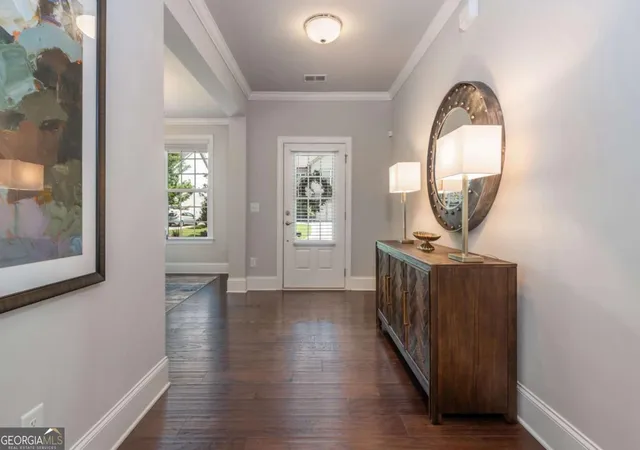 Photo 4 of Single family home for sale at 1811 Goodhearth Dr Ne, Marietta, GA 30066 | MLS# 10811221 | Listing updated on 2026-09-10