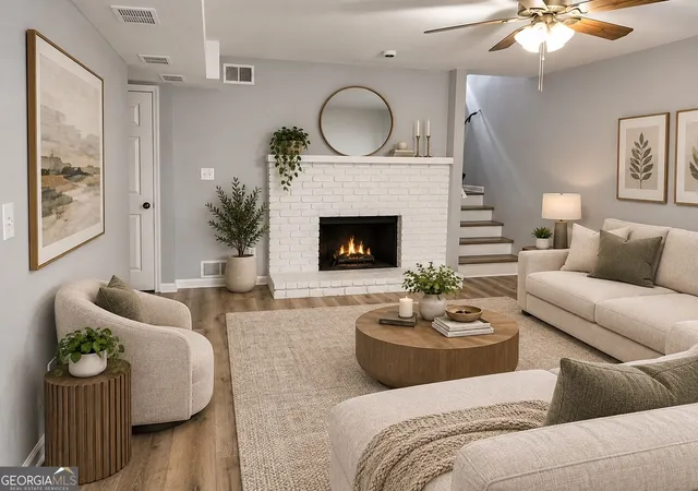 Listing Photo 4 - Condo for sale in building located at 5025 Highland Clb Dr, Marietta, GA 30068