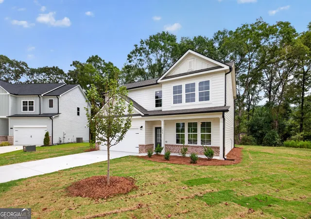 Photo 2 of Single family home for sale at 396 Crimson Feather Dr, Jefferson, GA 30549 | MLS# 10871758 | Listing updated on 2026-10-27