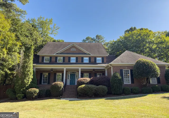 Photo 2 of Single family home for sale at 155 Westchester Dr, Macon, GA 31211 | MLS# 10849345 | Listing updated on 2026-10-02