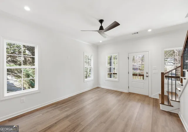 Photo 3 of Townhouse for sale at 1123 Riverside Ter, Gainesville, GA 30501 | MLS# 10840905 | Listing updated on 2026-09-19