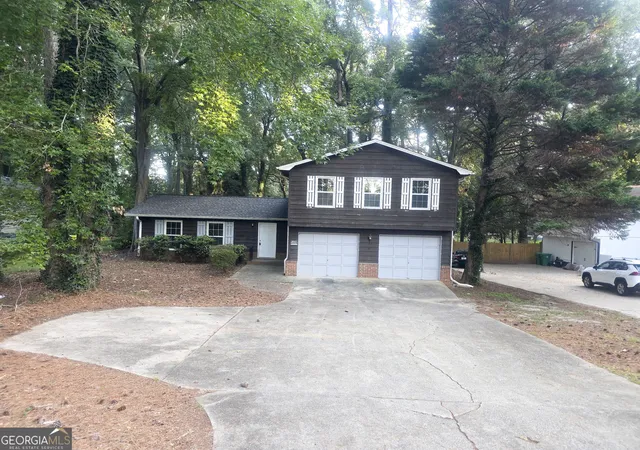 Photo 1 of Single family home for sale at 5382 Rockbridge Rd, Stone Mountain, GA 30088 | MLS# 10754814 | Listing updated on 2026-10-11