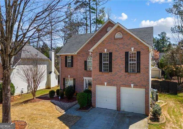 Photo 3 of Single family home for sale at 3521 Kittery Dr, Snellville, GA 30039 | MLS# 10842683 | Listing updated on 2026-09-09