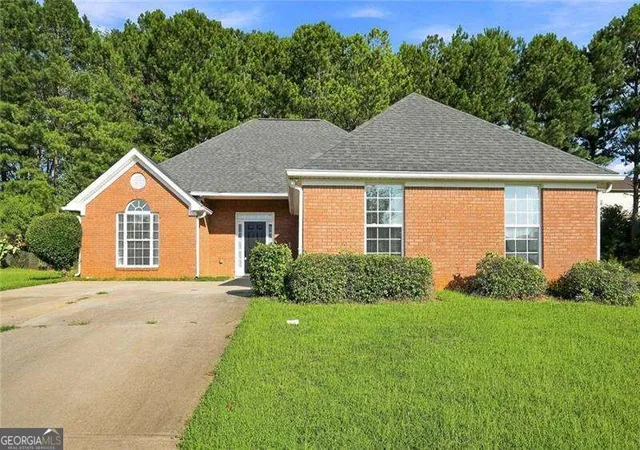 Single family home for sale at 1335 Saint Isabella Ct, Locust Grove, GA 30248 | MLS# 10841692