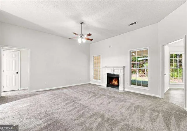 Photo 4 of Single family home for sale at 1335 Saint Isabella Ct, Locust Grove, GA 30248 | MLS# 10841692 | Listing updated on 2026-09-22