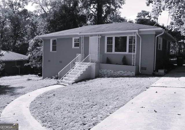 Photo 1 of Single family home for sale at 2458 Tredway Dr, Macon, GA 31211 | MLS# 10842187 | Listing updated on 2026-09-22